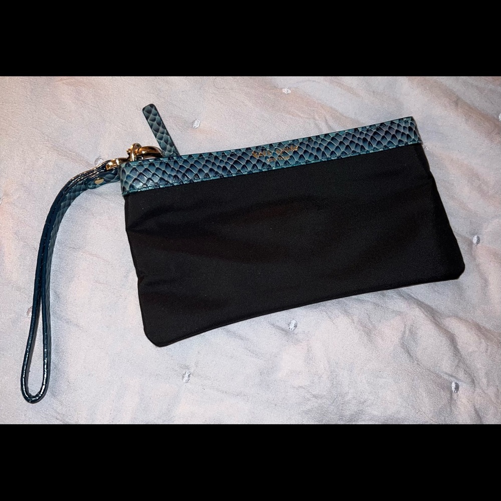 Kate Spade Wristlet {Authentic}